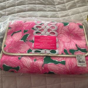 Lilly Pulitzer Pink and Green Envelope  Clutch